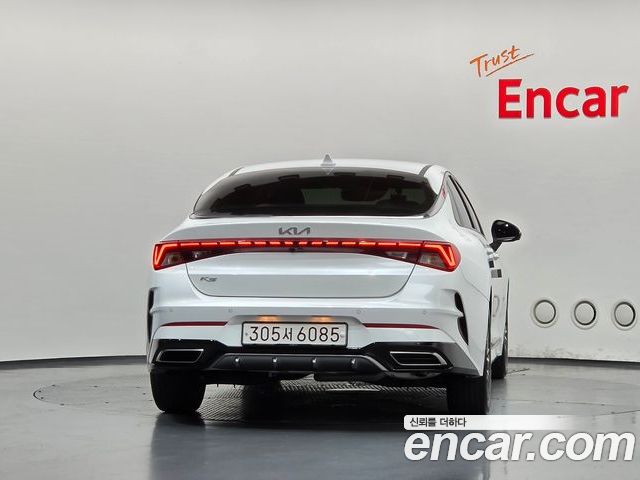 Kia K5 2022 — фото 4