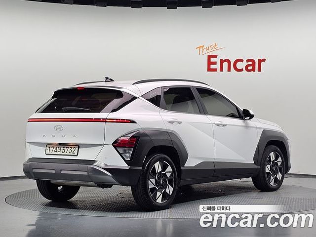 Hyundai Kona 2025 — фото 2