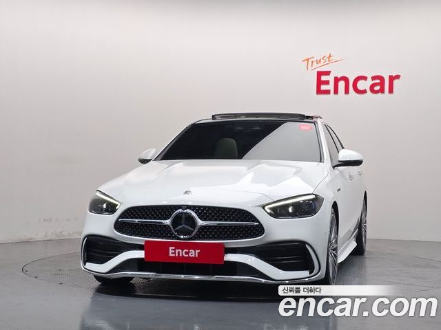 Mercedes-Benz C-Class 2023 — фото 3