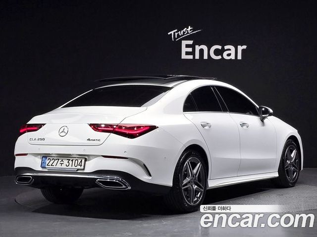 Mercedes-Benz CLA 2024 — фото 2
