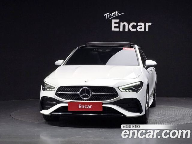 Mercedes-Benz CLA 2024 — фото 3