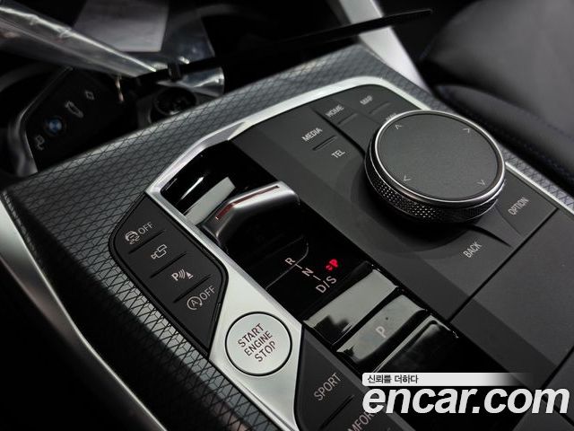 BMW 4 Series 2025 — фото 9