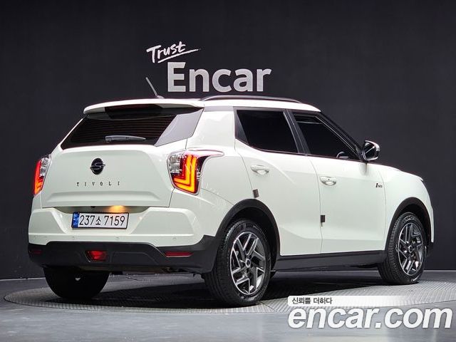 SsangYong Tivoli 2022 — фото 2