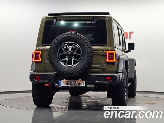 Jeep Wrangler 2025 — фото 4