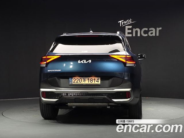 Kia Sportage 2023 — фото 4