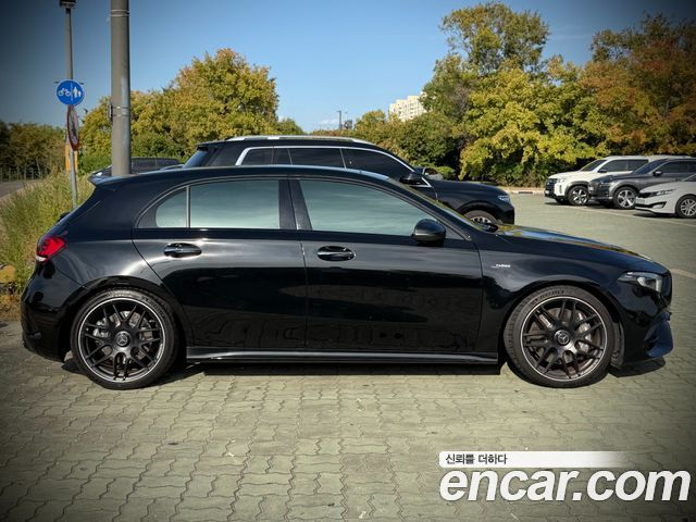 Mercedes-Benz A-Class 2023 — фото 3