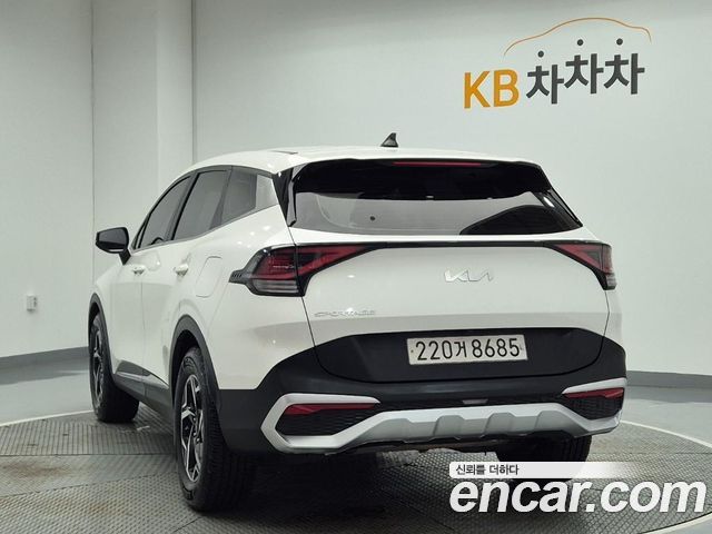 Kia Sportage 2022 — фото 2