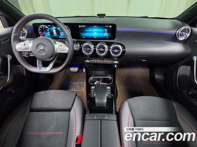 Mercedes-Benz A-Class 2022 — фото 10