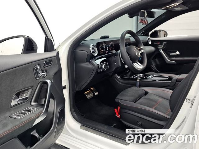 Mercedes-Benz A-Class 2026 — фото 10