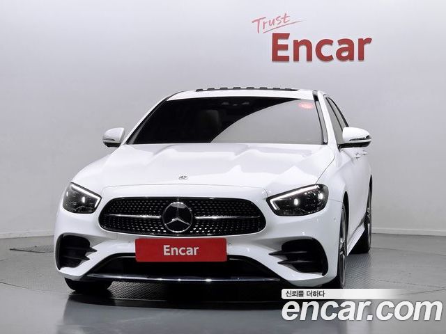 Mercedes-Benz E-Class 2023 — фото 3