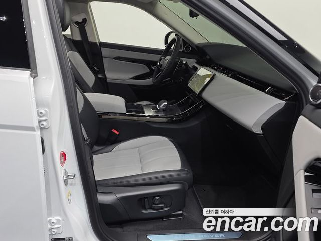 Land Rover Range Rover Evoque 2025 — фото 3