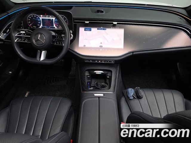Mercedes-Benz E-Class 2025 — фото 10