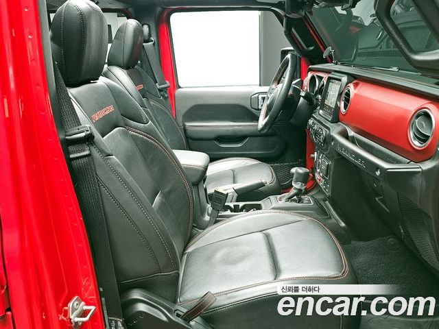 Jeep Wrangler 2022 — фото 10