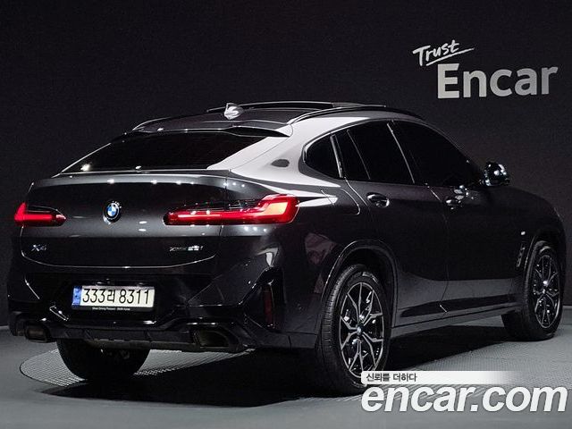 BMW X4 2022 — фото 2