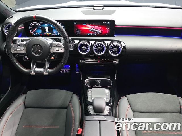 Mercedes-Benz A-Class 2023 — фото 10