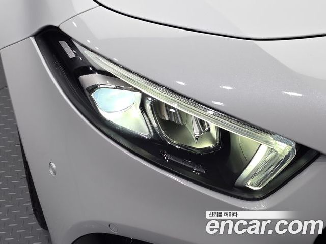 Mercedes-Benz A-Class 2023 — фото 8