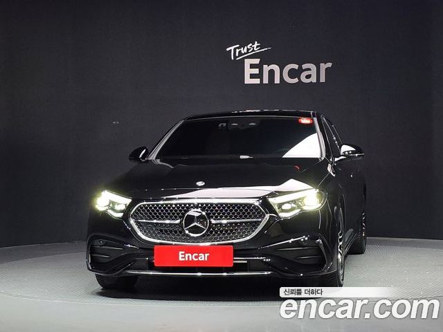Mercedes-Benz E-Class 2025 — фото 3
