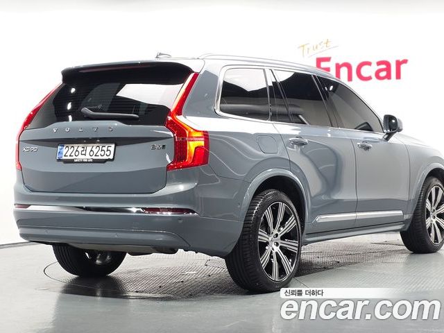 Volvo XC90 2023 — фото 2