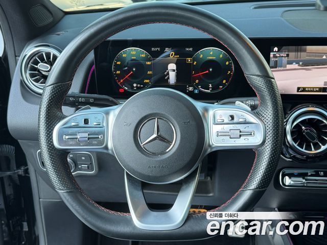 Mercedes-Benz GLB 2021 — фото 10