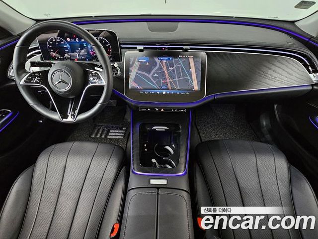 Mercedes-Benz E-Class 2024 — фото 10