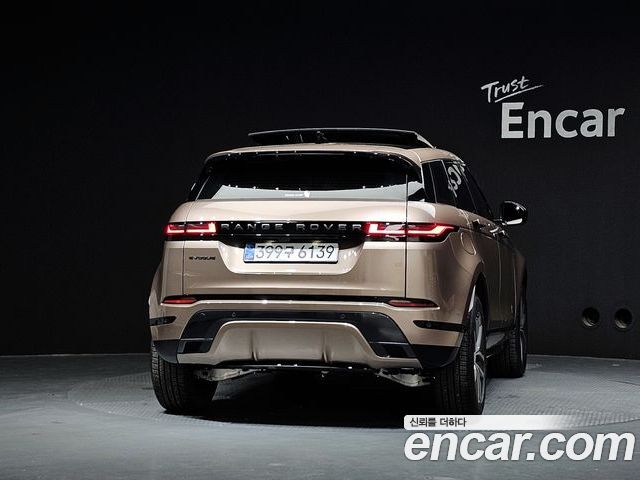 Land Rover Range Rover Evoque 2026 — фото 4