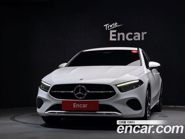 Mercedes-Benz A-Class 2024 — фото 3