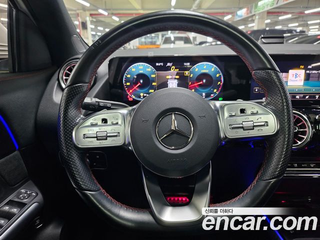 Mercedes-Benz GLA 2023 — фото 6