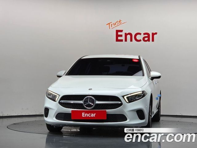 Mercedes-Benz A-Class 2022 — фото 3