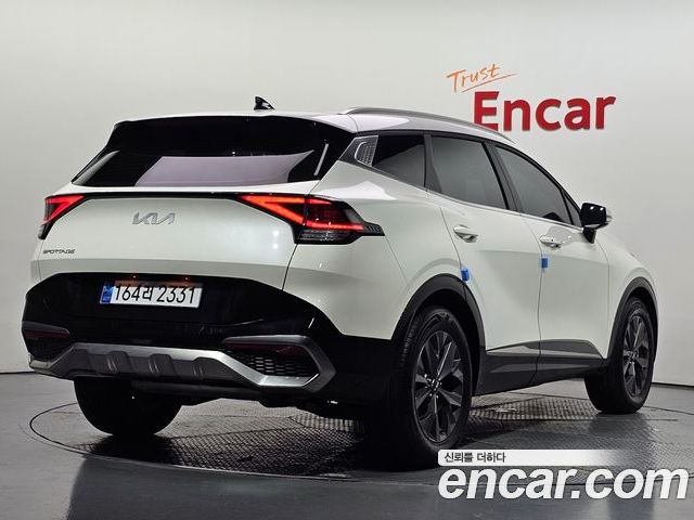 Kia Sportage 2023 — фото 2