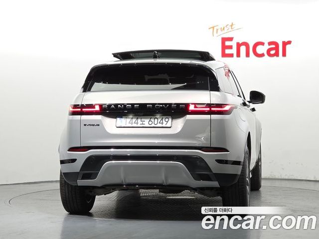 Land Rover Range Rover Evoque 2026 — фото 4