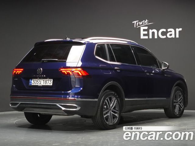 Volkswagen Tiguan 2023 — фото 2