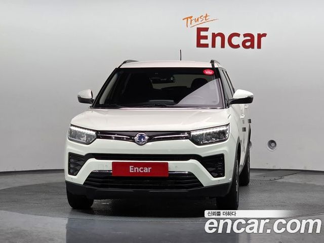SsangYong Tivoli 2022 — фото 3