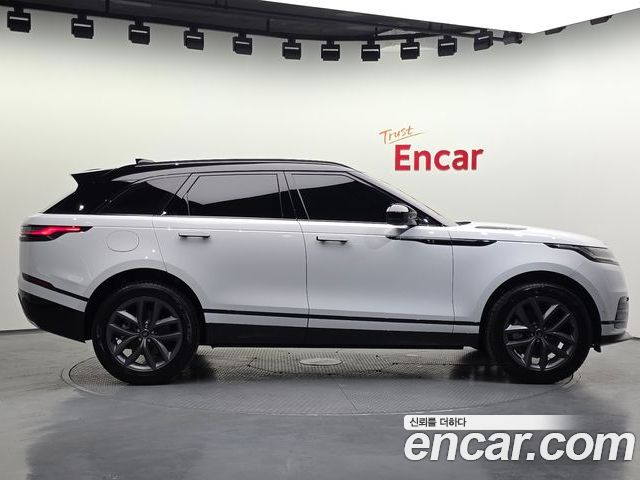 Land Rover Range Rover Velar 2026 — фото 5