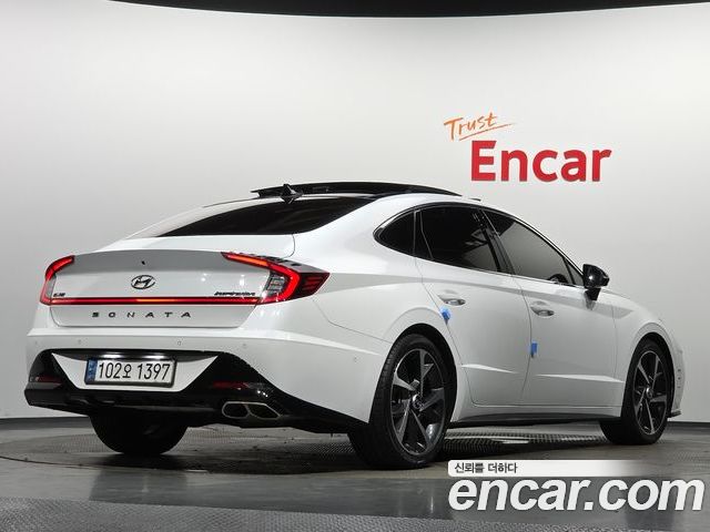 Hyundai Sonata 2022 — фото 2