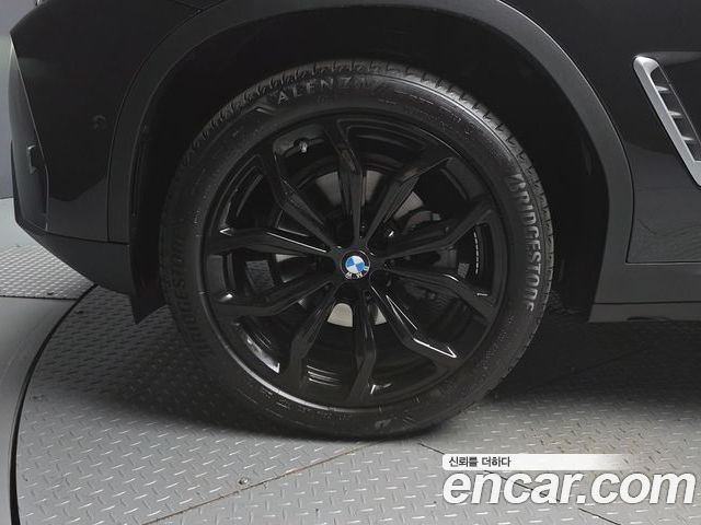 BMW X4 2025 — фото 5