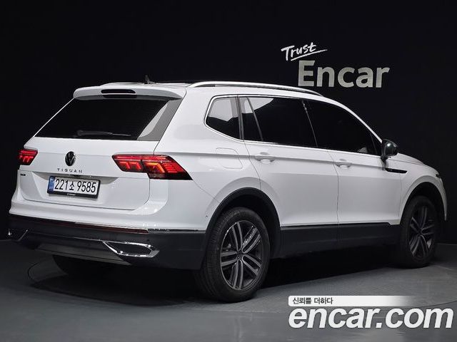 Volkswagen Tiguan 2023 — фото 2