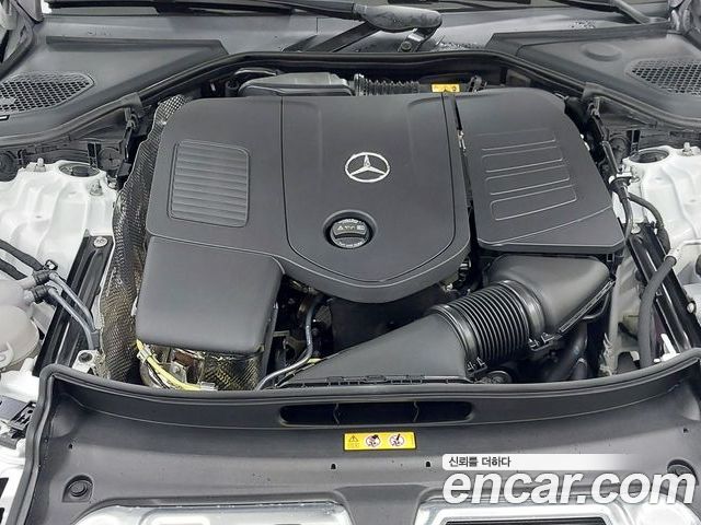 Mercedes-Benz E-Class 2026 — фото 6