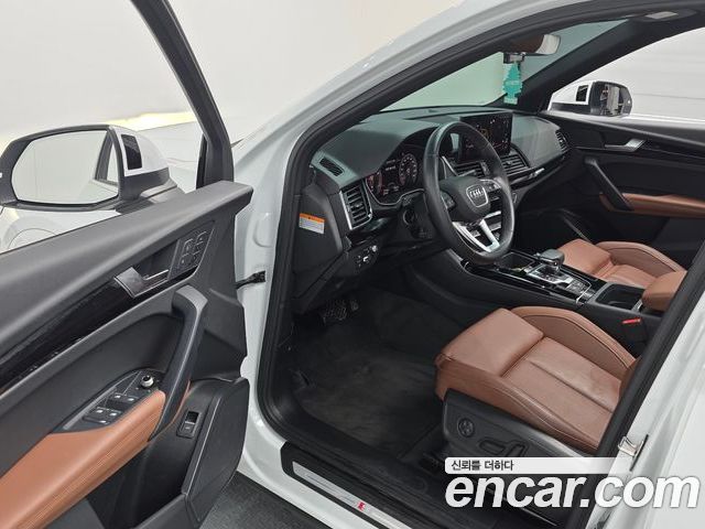 Audi Q5 2022 — фото 10
