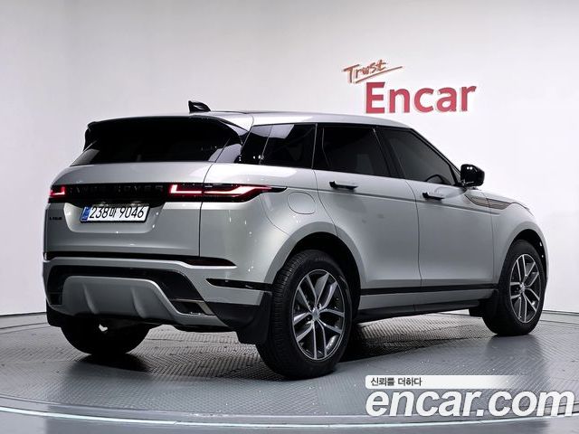 Land Rover Range Rover Evoque 2025 — фото 2