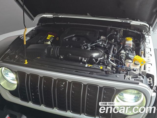Jeep Wrangler 2025 — фото 6