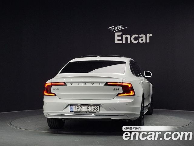 Volvo S90 2024 — фото 4