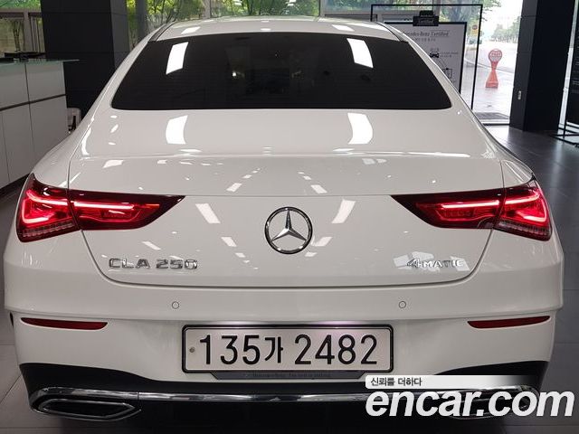 Mercedes-Benz CLA 2023 — фото 4