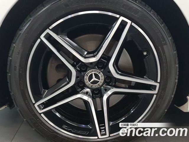 Mercedes-Benz CLA 2023 — фото 5