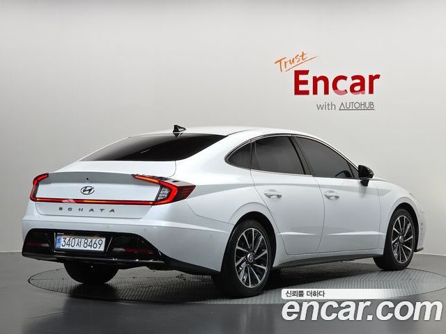 Hyundai Sonata 2022 — фото 2