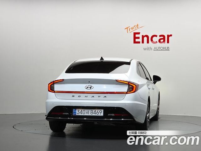Hyundai Sonata 2022 — фото 4