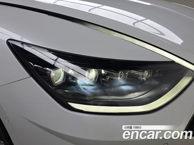 Hyundai Sonata 2022 — фото 8