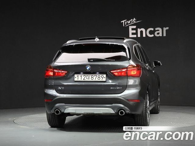 BMW X1 2022 — фото 4