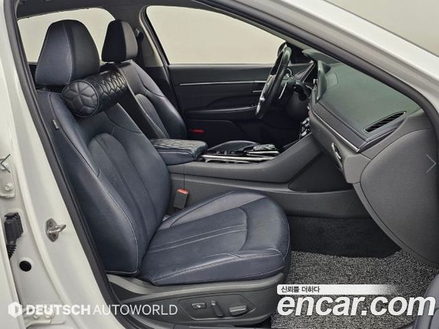 Hyundai Sonata 2023 — фото 10