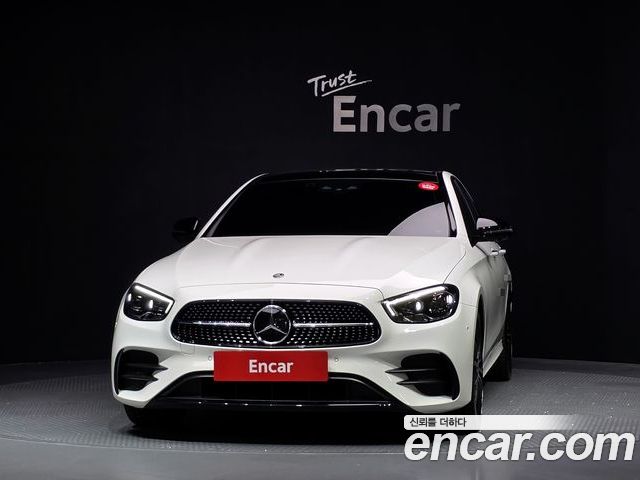 Mercedes-Benz E-Class 2023 — фото 3