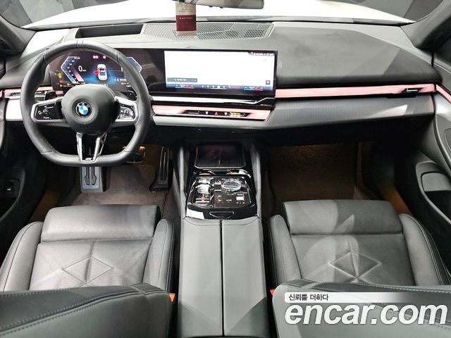 BMW 5 Series 2024 — фото 10